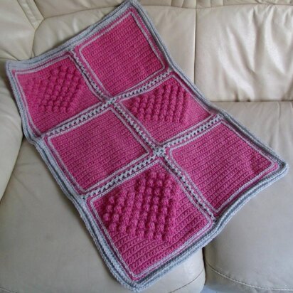Blanket with Bobble Heart