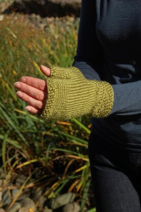 Careen: Mitts & Mittens