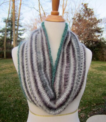 Reversible Mohair Cowl