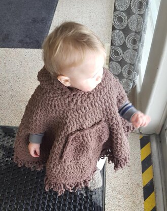 Hooded Carseat Poncho