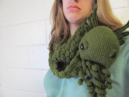 Amigurumi Cthulhu Cowl