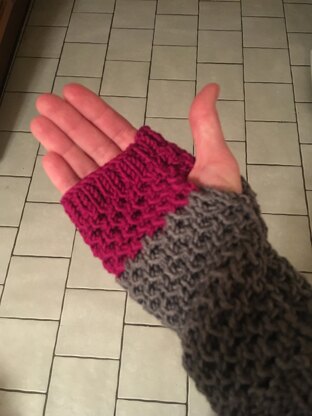 Wrist warmers