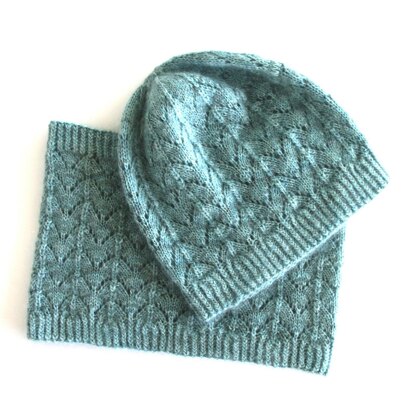 Azurine Hat and Cowl