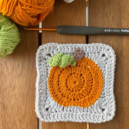 Granny square pumpkin Halloween