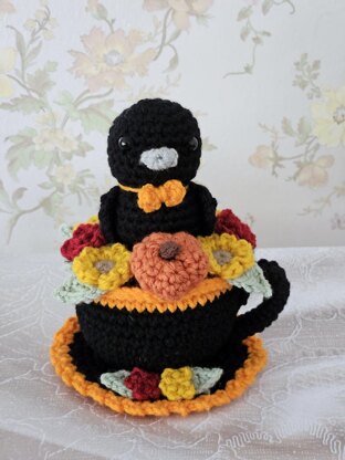 Everlasting Autumn Garden Teacup