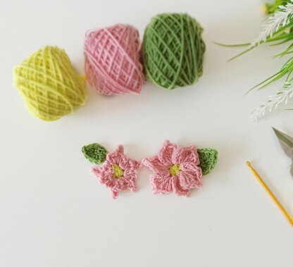 Flowers with leaves crochet pattern