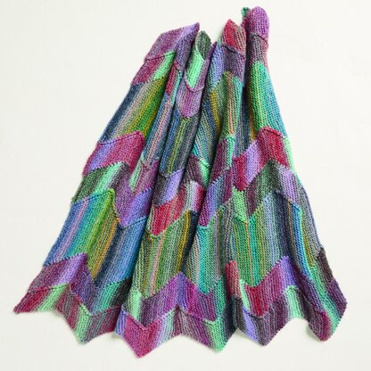 Sirdar 10708 Making Waves Blanket PDF