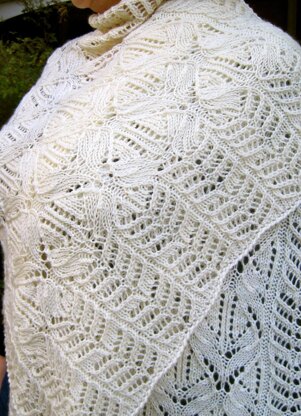 Yuti Lace Shawl