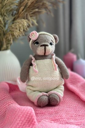 Little Teddy Bear knitting pattern