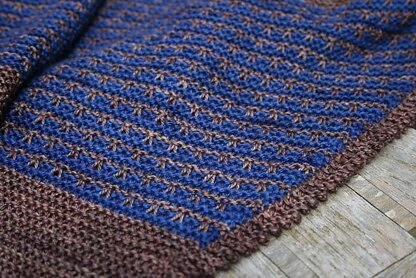Collinear shawl