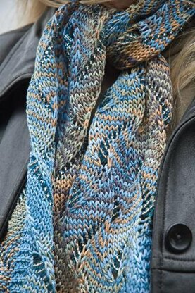 #334S Susan Undulating Waves Scarf