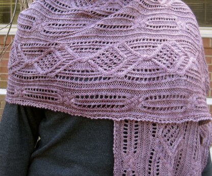 Hido Cable Lace Shawl