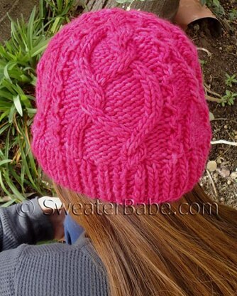 #160 Meandering Cables One-Ball Hat