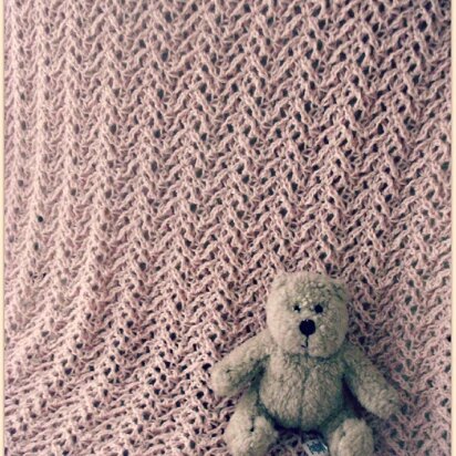 Knit-Look Lace Baby Blanket