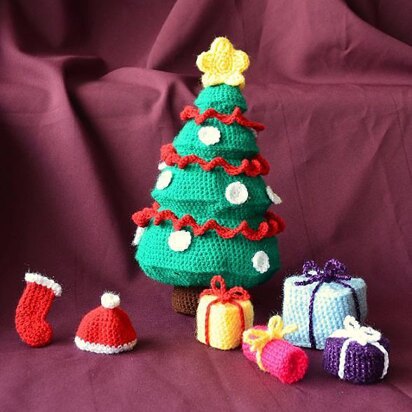Christmas Tree with Gifts Crochet Pattern, Christmas Tree Crochet Pattern, Christmas Tree Amigurumi, Presents Crochet Pattern