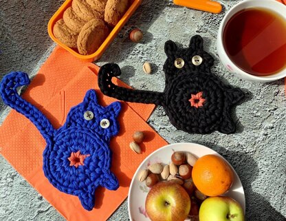 Crochet tshirt Cat Butt coasters