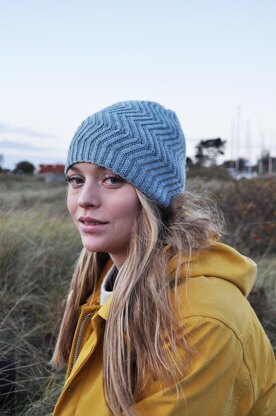 Zigzag hat