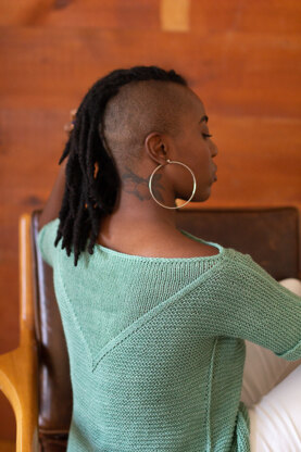 Dudleya Sweater in Manos del Uruguay Serena Semi-Solid - 2020GA-1 - Downloadable PDF