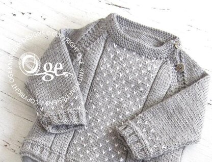 Baby round neck, side opening sweater - P061