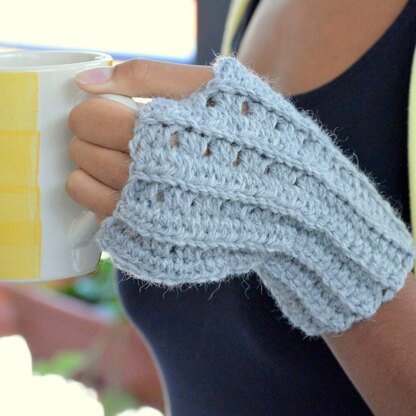 Knit look fingerless mittens (woman & man)