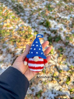 USA Patriotic American Gnome - keychain