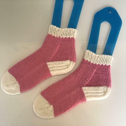 Cozy Toe-up Booties - knitting pattern
