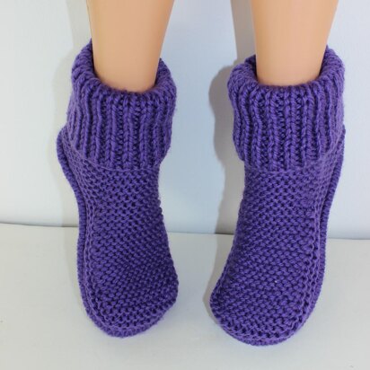 Alice's Boots - knitting pattern