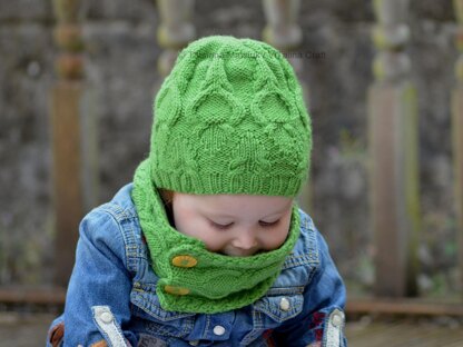 Rainforest Hat and Cowl Set