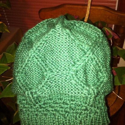 Infinitely Irish Topper - knitting pattern