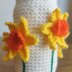 Daffodils vase/pot