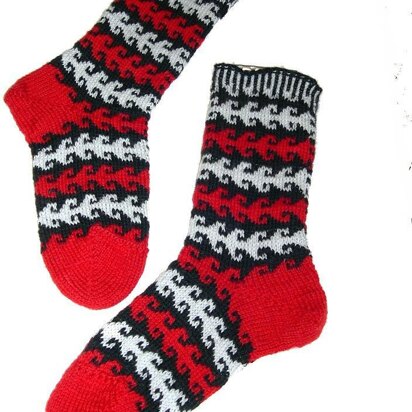 Heart's Ease Socks - knitting pattern
