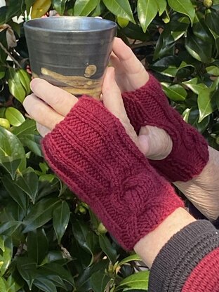 Izzy Lou Cabled Fingerless Mittens