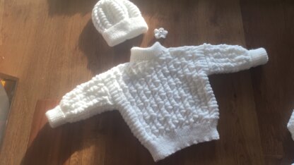 Last white grand baby knit