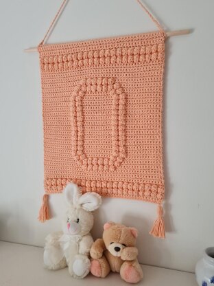 Letter O Wallhanging