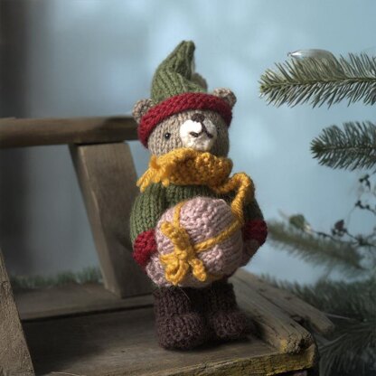 Festive Friends Ornaments