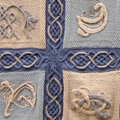 Beastie Celtic Blanket