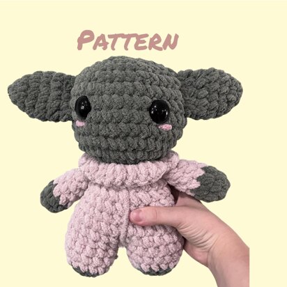 Green Alien Child Crochet Pattern