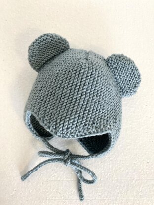 Baby beanie hat with bear ears