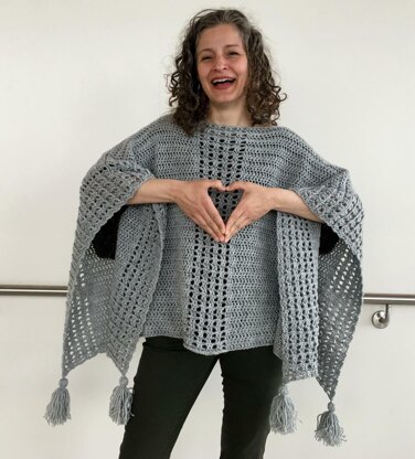 Crochet Poncho Pattern: My Easy On-The-Go Poncho