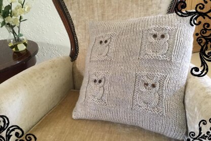 4 Owls Cushion