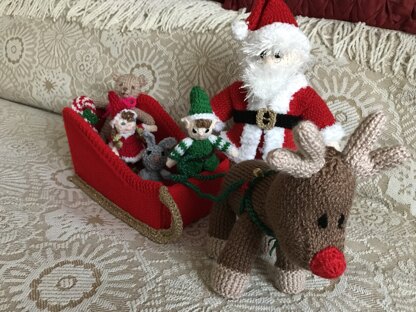 Santa's Reindeer & Sleigh