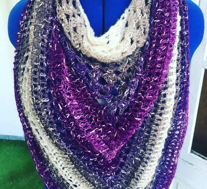 Easy Crochet Shawl