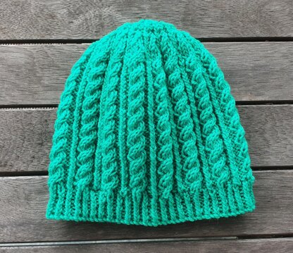 Sally - 8ply cable beanie