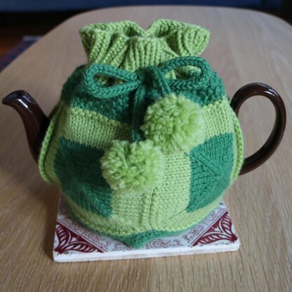 Criss-Cross Tea Cosy