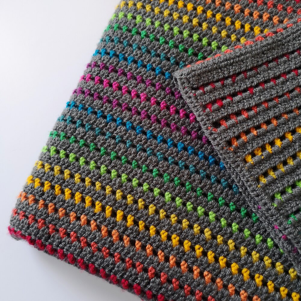 Crochet rainbow online blankets