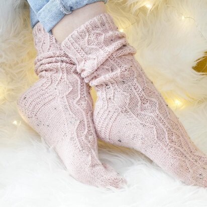Homely socks - knitting pattern