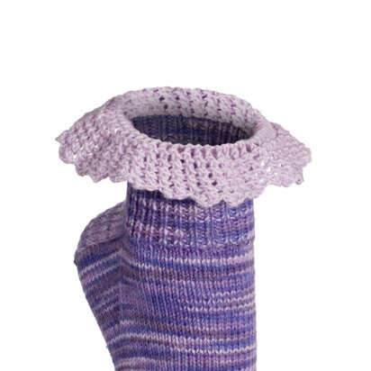 Frilly Lace Socks in Lorna's Laces Shepherd Sock