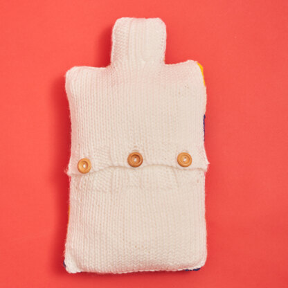 Beeline Hot Water Bottle - Free Knitting Pattern For Home in Paintbox Yarns Chunky Pots & Simply Chunky