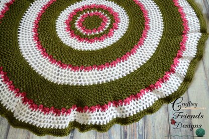 Summer Trellis Round Afghan