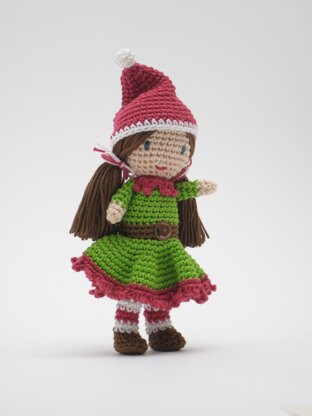 Elle the Elf amigurumi